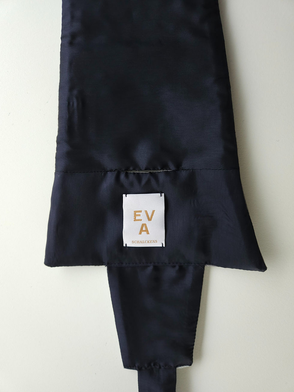 Thumbnail: Eva Schalckens / riem print, bordeaux spikkel, blauw voering blauw