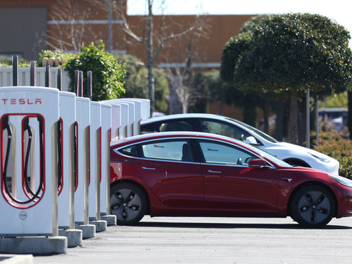 Steering Through the Transition: Electric Vehicles and the Drive Towards a Sustainable Future