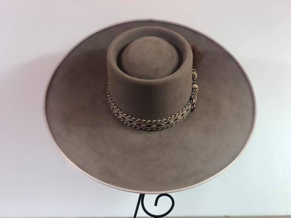 Thumbnail: Natural & Taupe Buckaroo