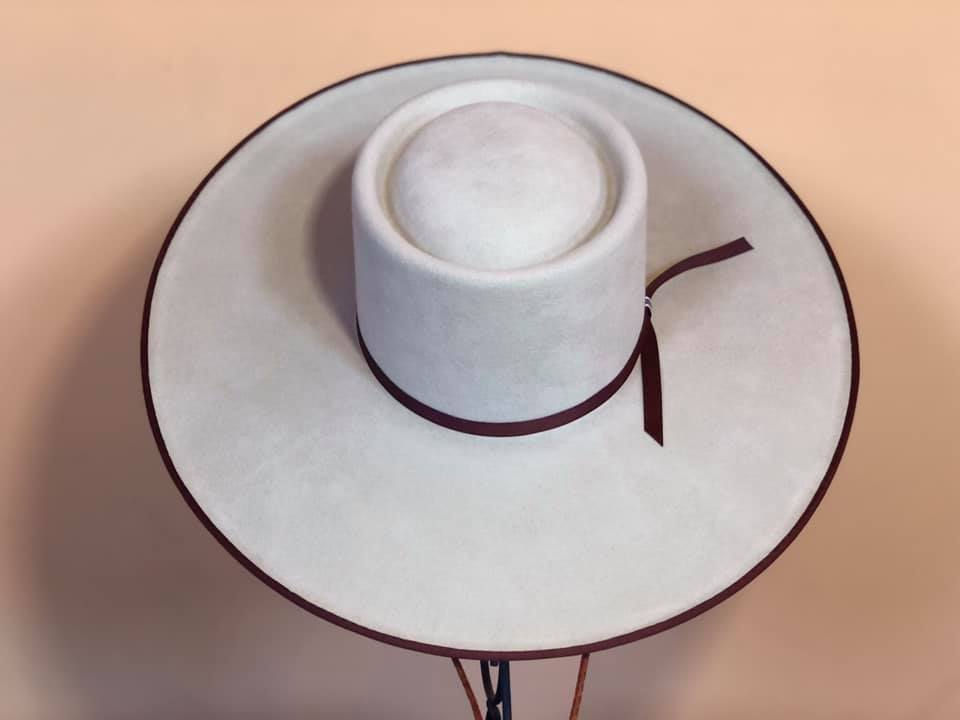 Thumbnail: Bone & Capuccino Buckaroo