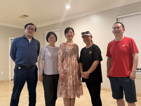 Lucy Chen with attendees at the PCA, PROMIS and AYLUS Pearland community seminar