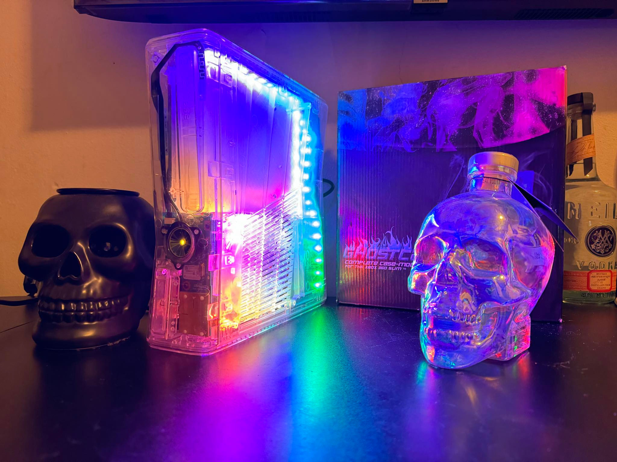 Xbox 360 Slim - Clear Ghost Case - 16TB - RGH3 - Custom Sounds - BT Leds