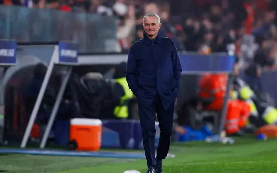 3 José Mourinho.webp
