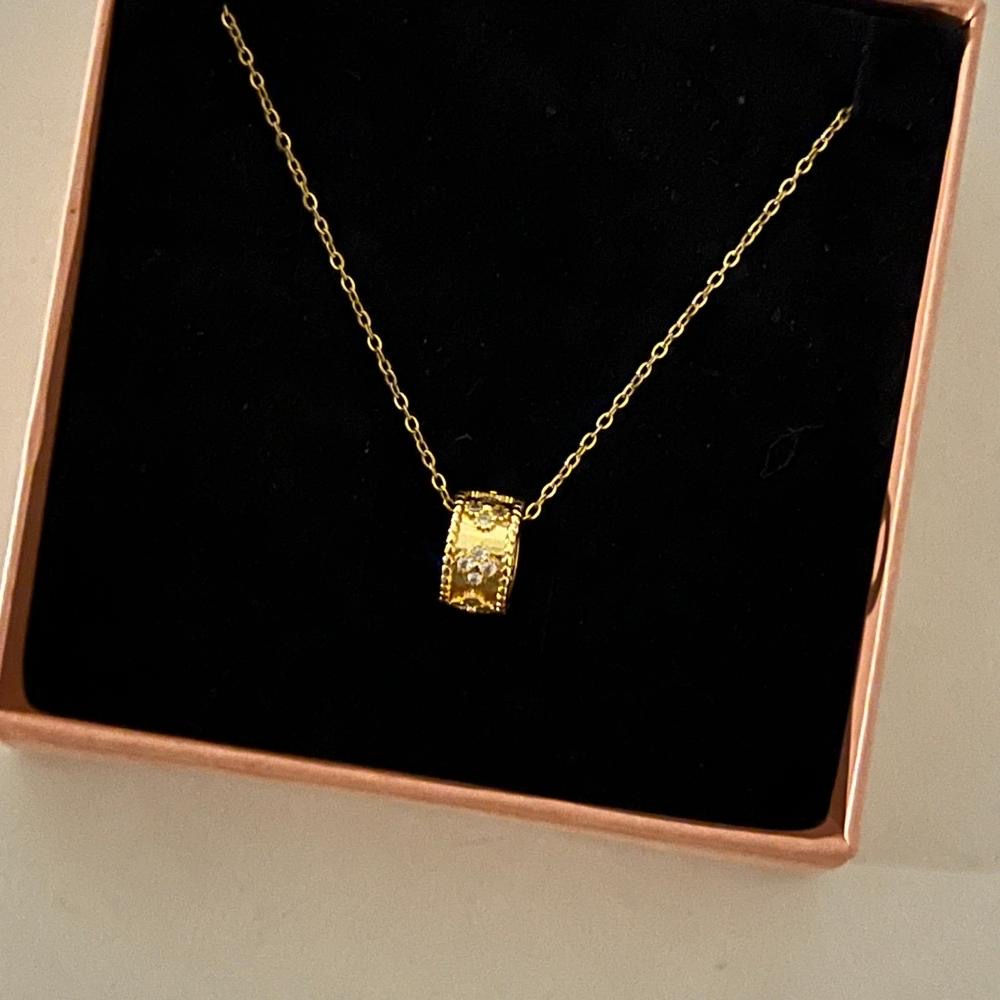 Van Cleef Barrel Pendant Chain