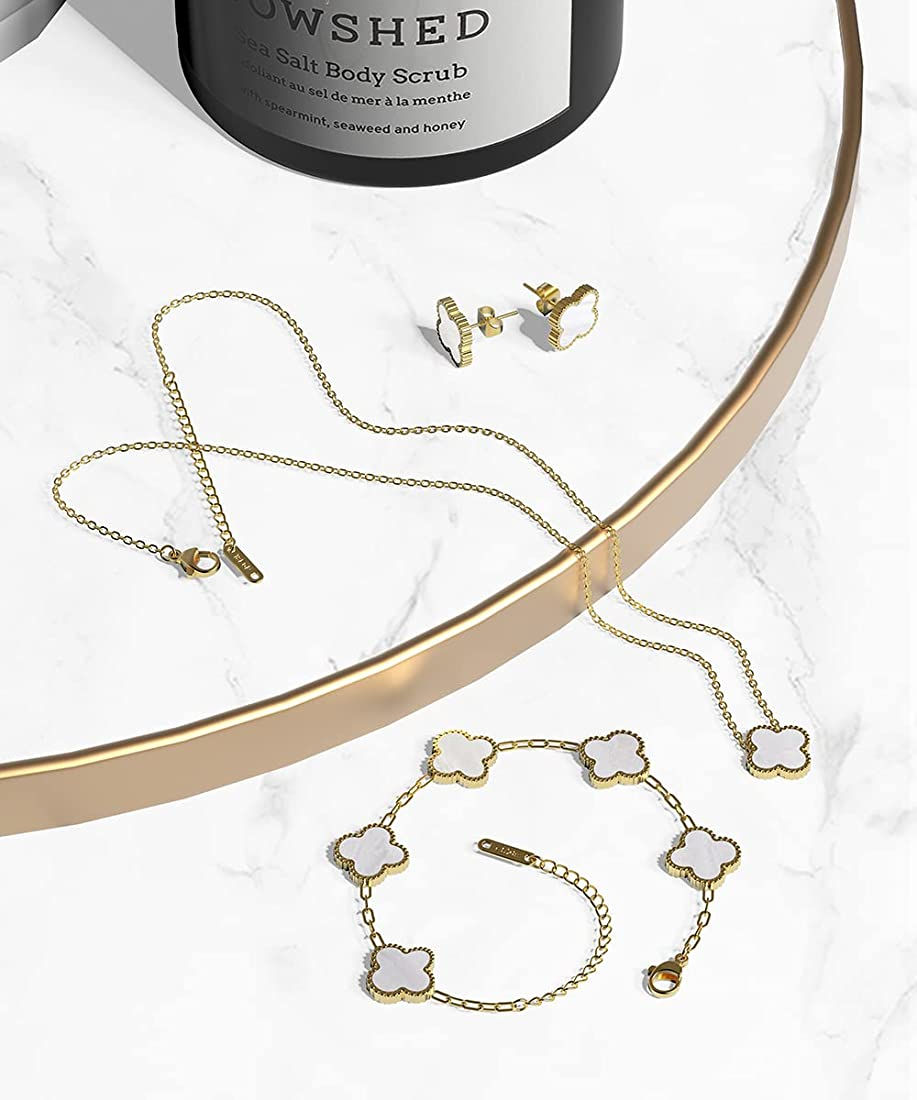 Thumbnail: Van Cleef Set 