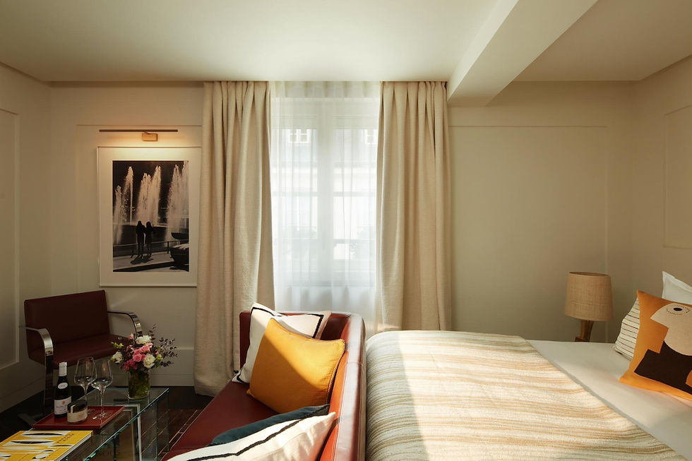 Confection sur-mesure : rideaux, voilages, coussins, plaid