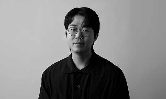 김종민작가.png
