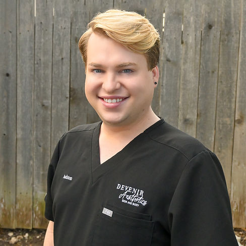 Ashton Shawver headshot
