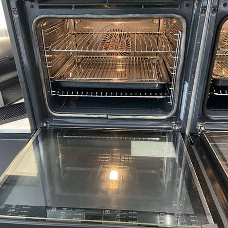 Clean oven