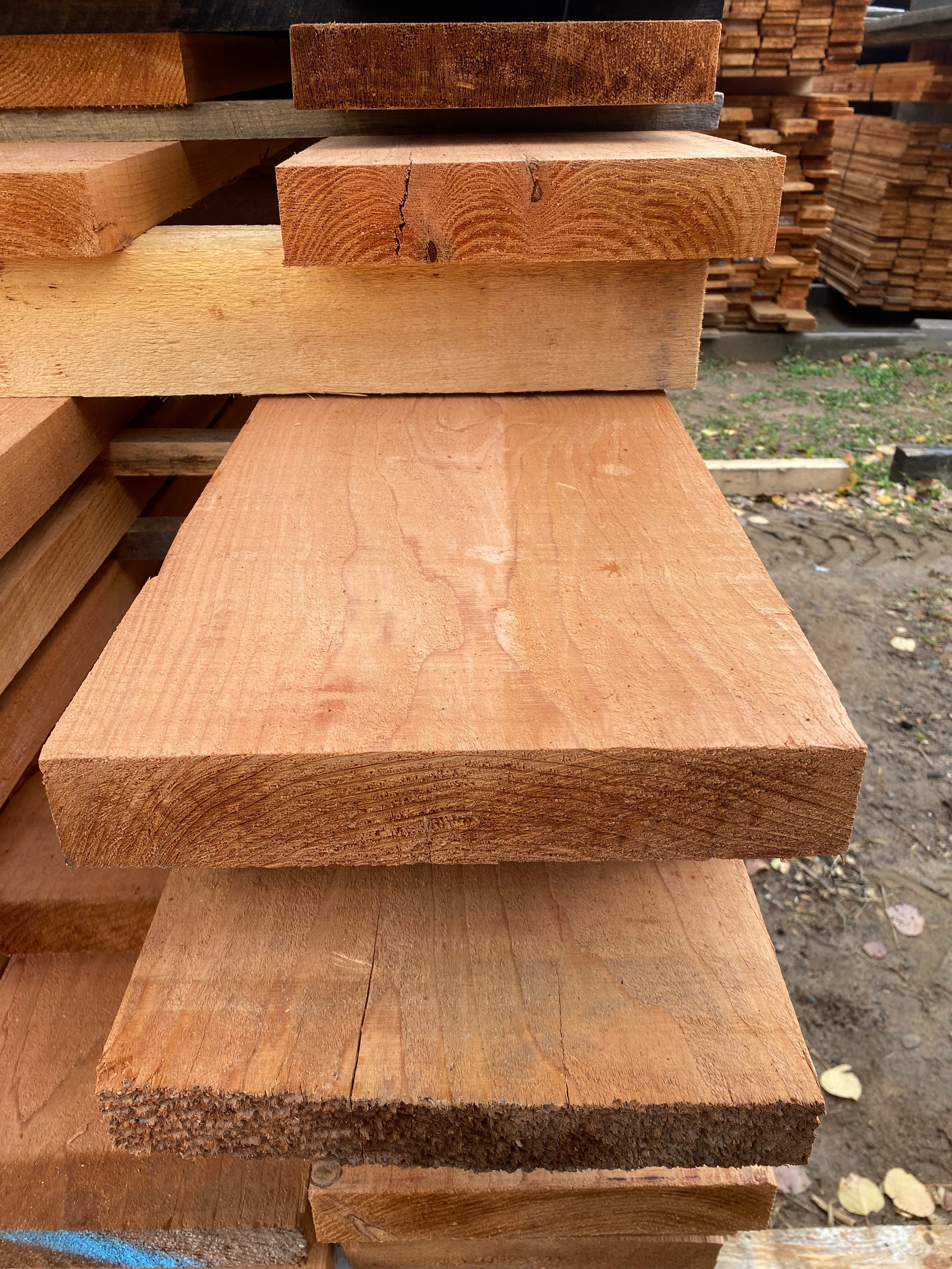 2" Rough Sawn Clear — product view 3