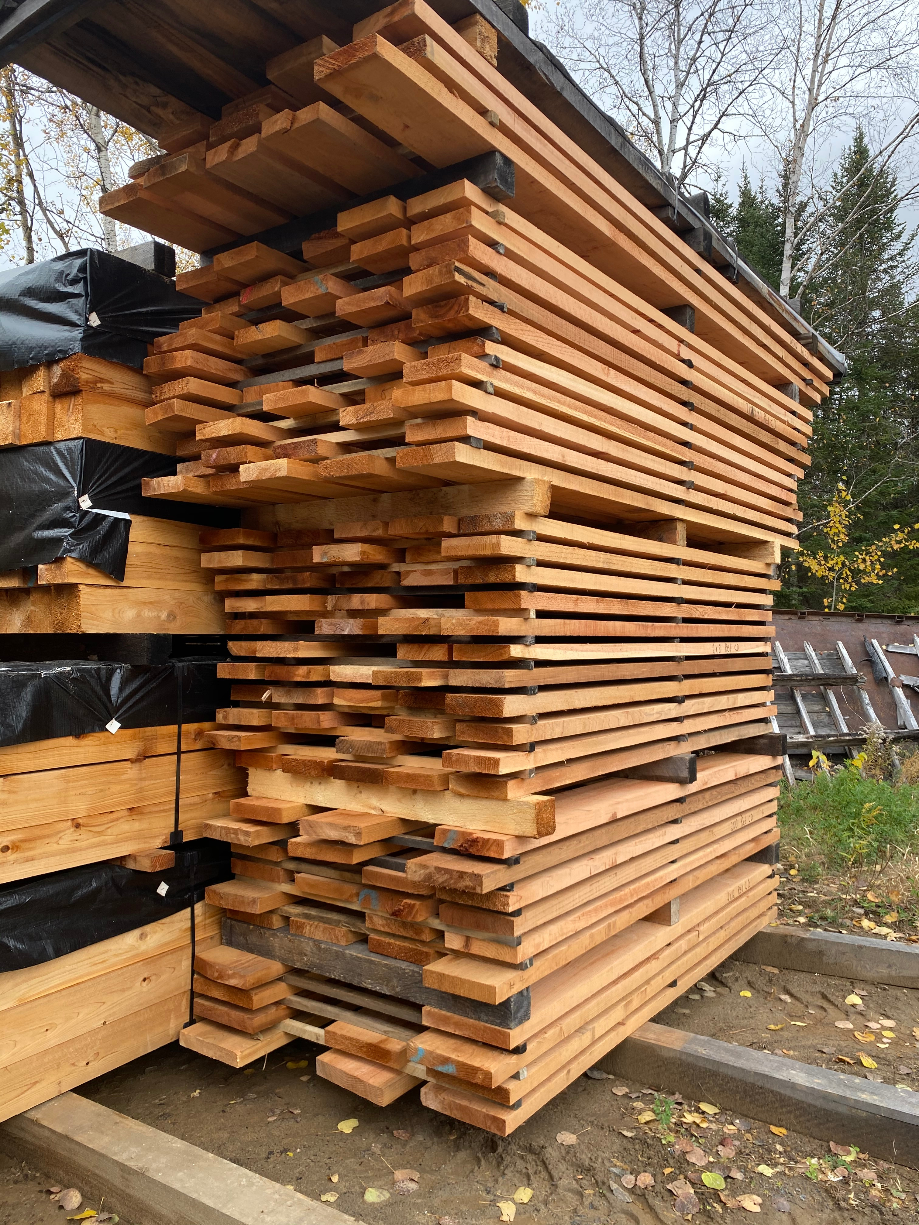 2" Rough Sawn Clear — product view 2