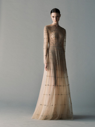 Huishan Zhang Pre-Spring 2025 Collection. 13th June, 2024