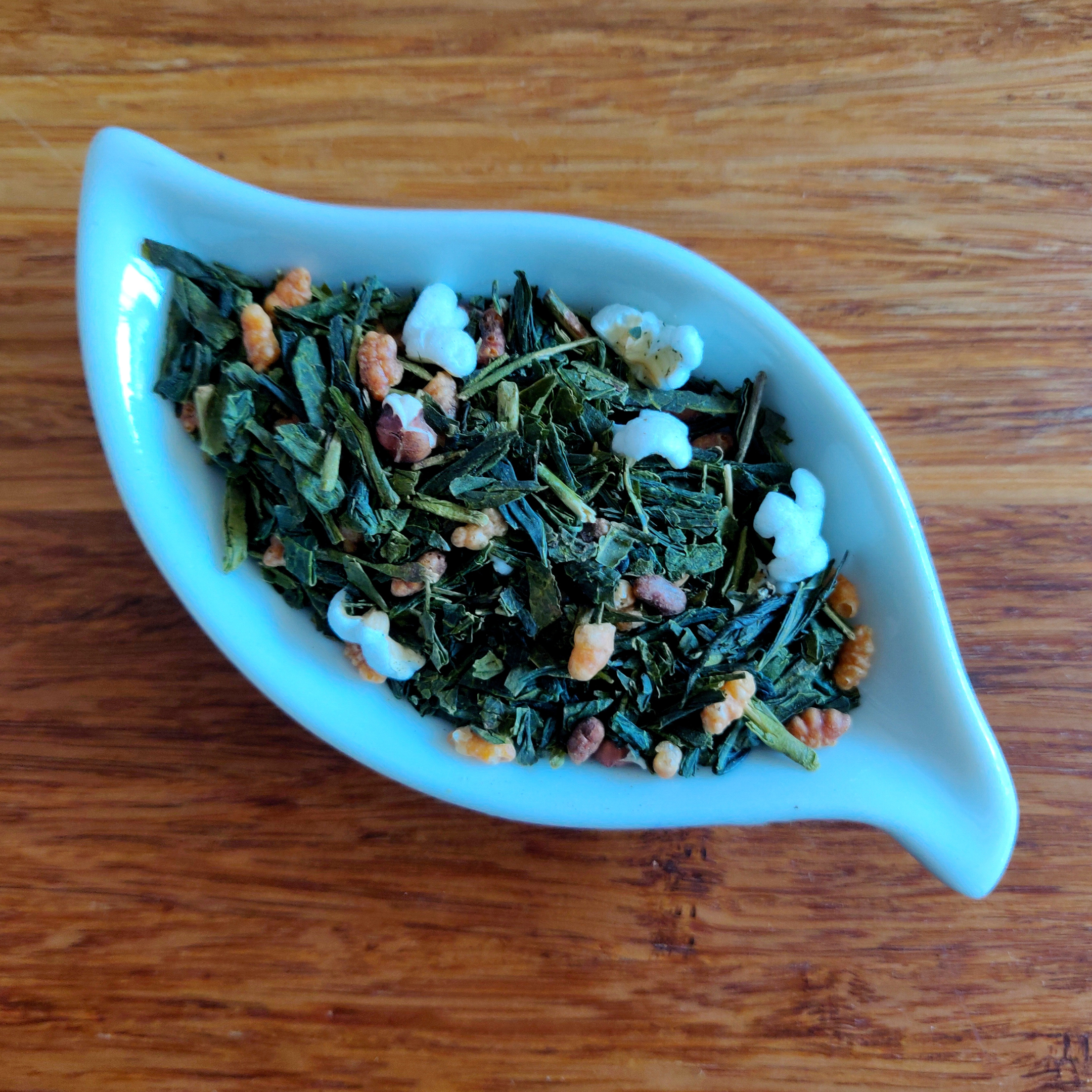 green genmaicha buds