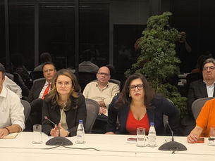 Cláusulas sobre caixas e tesoureiros serão avaliadas fora do ACT