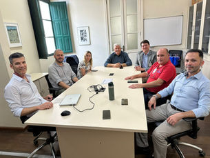 Sintrafi se reúne com representantes do Badesc