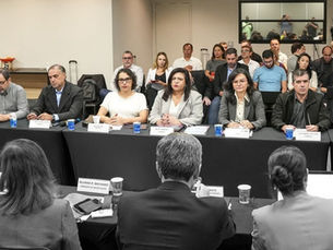 Mesmo com aumento nos lucros, banqueiros choram e propõem precarizar salários