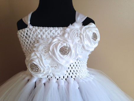 Splendidly Savvy: Flower Girl Dress...