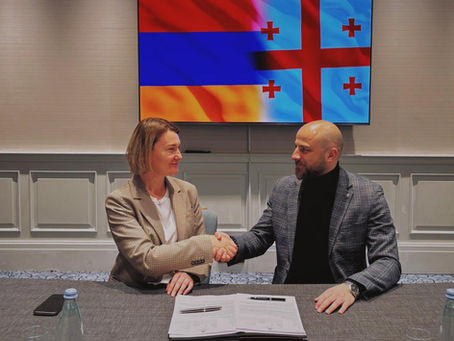 կարգավորող համապատասխանության և ֆինանսական ոլորտի խորհրդատվության ոլորտում: