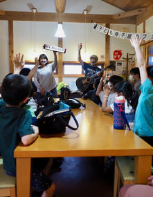 子ども向けの音楽とお話