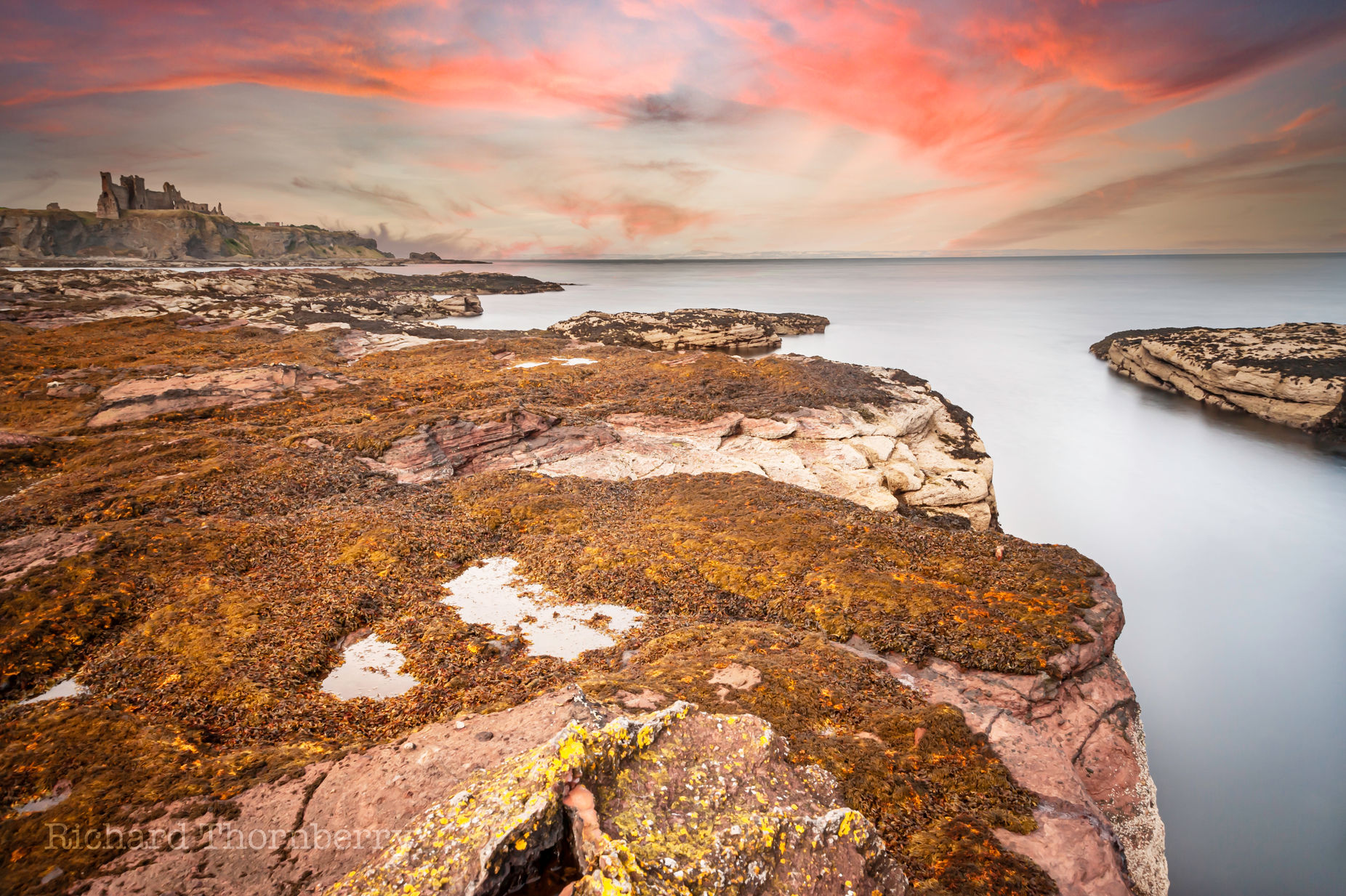 tantallon castle two reedit watermark.jpg