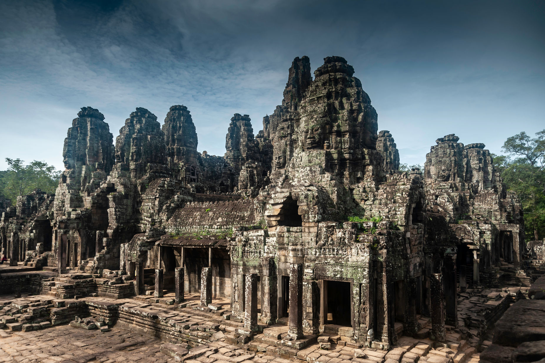 byron temple 2nd reedit verticles straightened website.jpg
