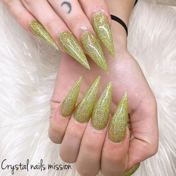 Crystal  Nails