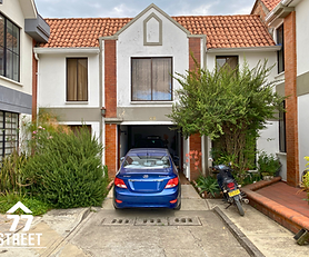 Casa en conjunto de la Aldea 