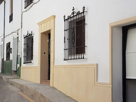 Molduras de piedra para fachadas