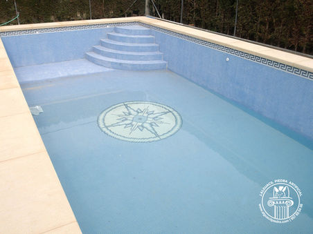 Piedra para coronación de piscinas