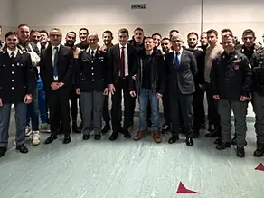 Torino: il capo della Polizia incontra gli agenti dopo gli scontri del 31 gennaio