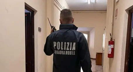 Firenze: truffa del “finto finanziere”, arrestato 26enne