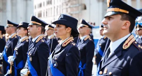 Concorso pubblico per 220 commissari
