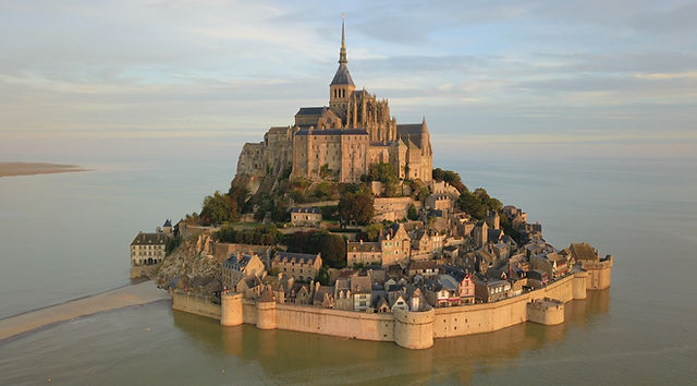 Mont-Saint-Michel | Wonders of the World