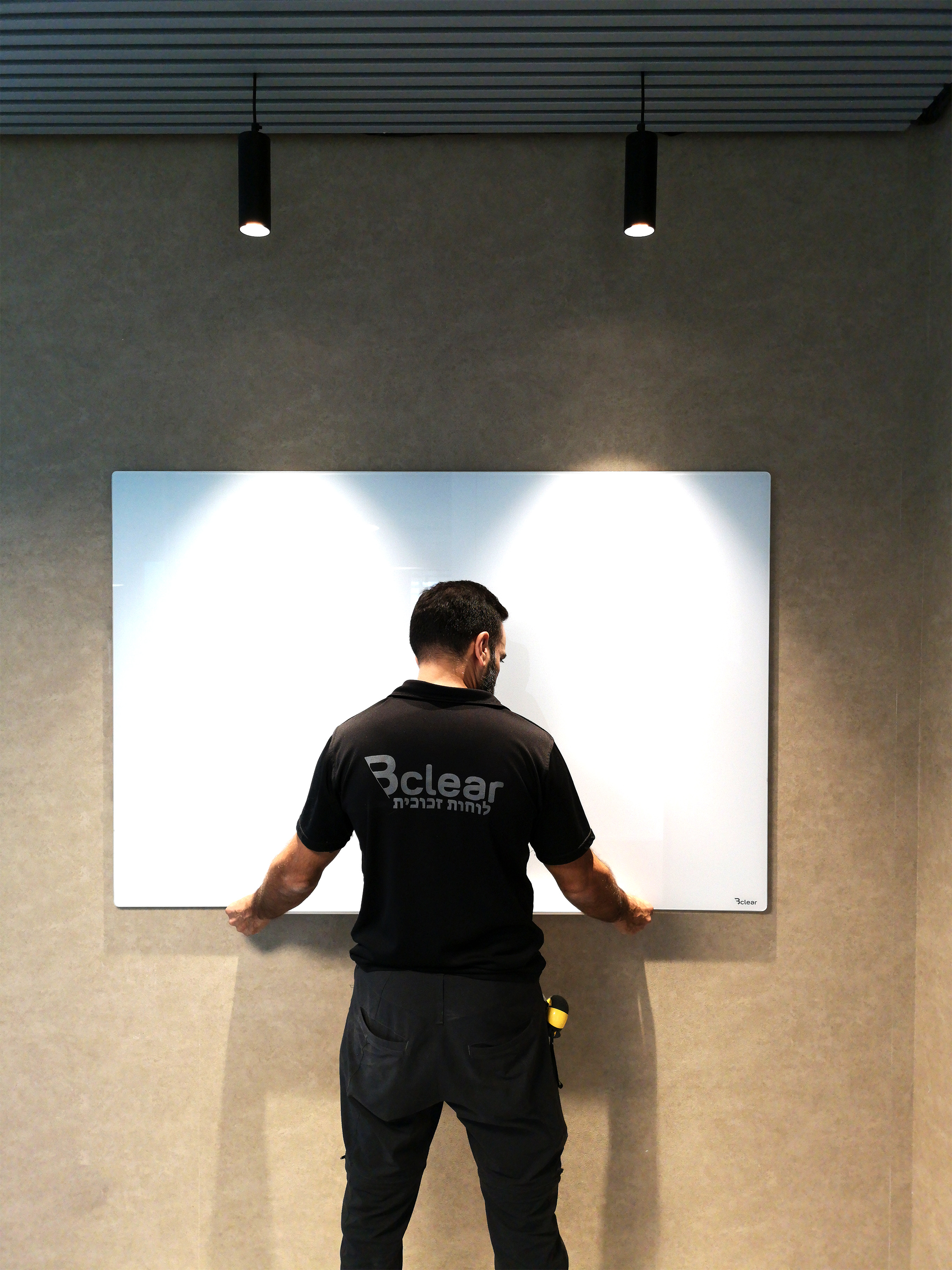 התקנה של לוח זכוכית Bclear