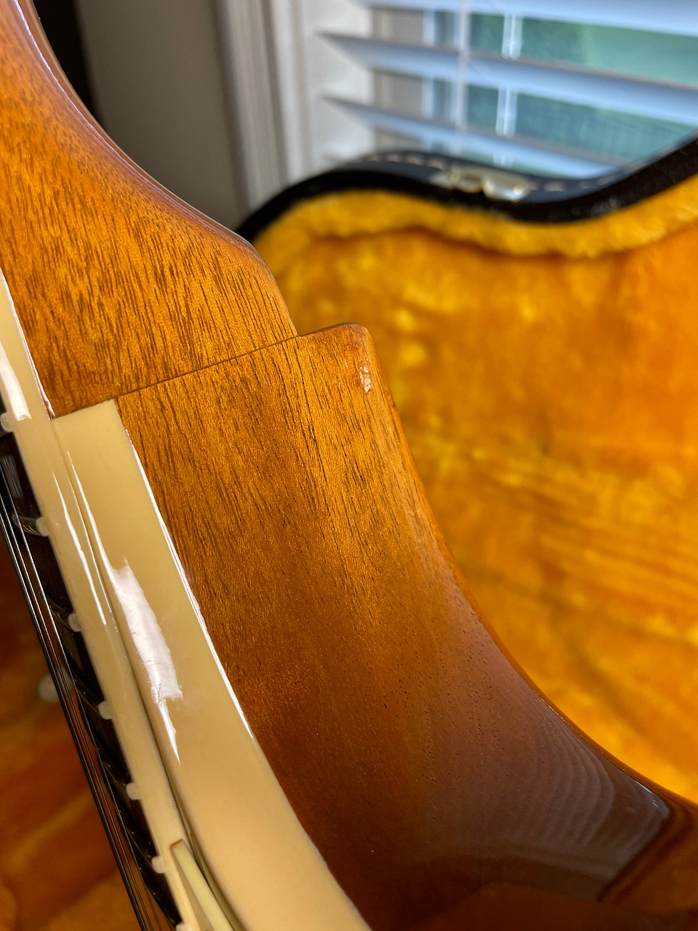 Thumbnail: Gibson / Custom Shop / 1968 Les Paul Standard 60s Gold!