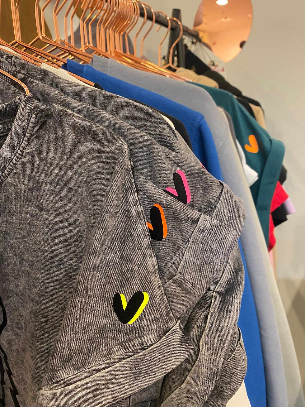 Thumbnail: Relaxed fit - acid washed tiger tee