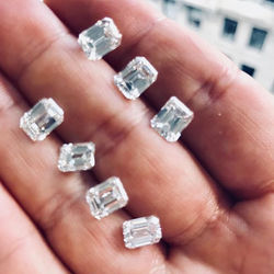 18ct of gorgeous emerald cut diamonds 💎