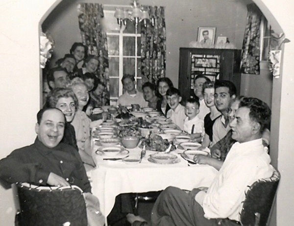 Italian-American families adapted the traditional recipes to the protein-rich culinary culture of the New World.