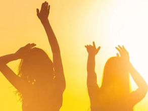 💪 Somatic Shaking: A Natural Practice for Stress Reduction