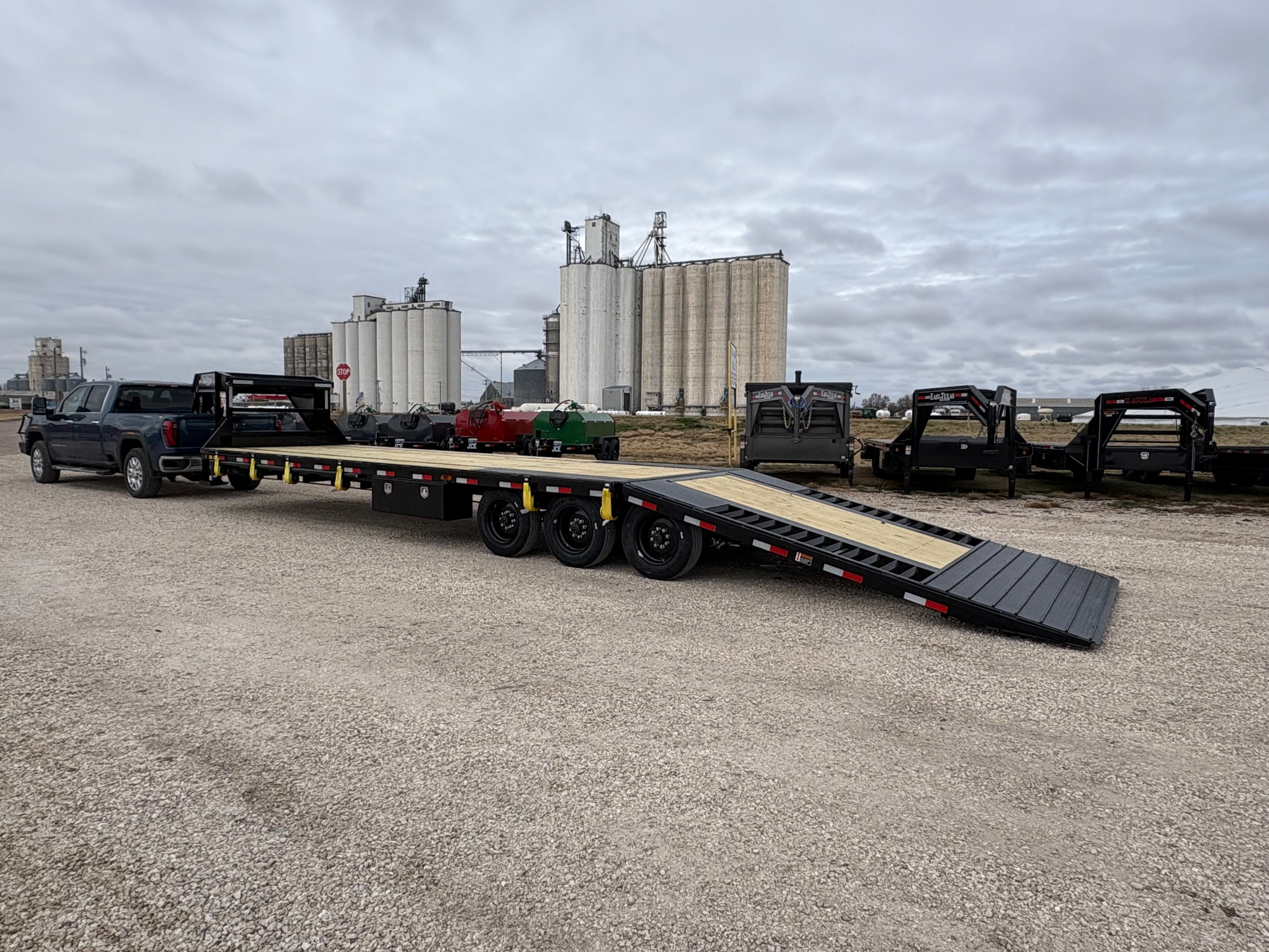 36' Deck Over with 12' Hydraulic Dove Tail