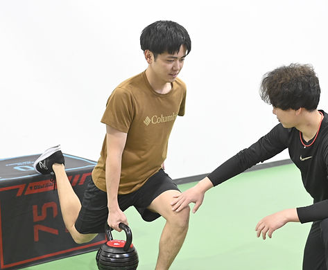 パーソナルトレーニングを行っている様子