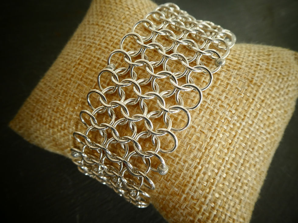 Thumbnail: Sterling silver chain bracelet in european 4 in 1 chain mail weave shown in gift box
