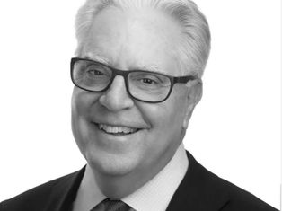 Unlocking Team Potential: Sandy Ogg's Leadership Principles for Success