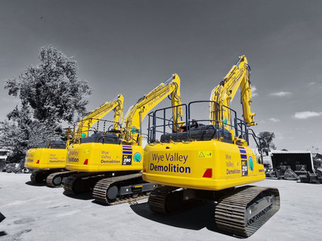 Trio of Komatsu excavators arrive to Dixie’s delight