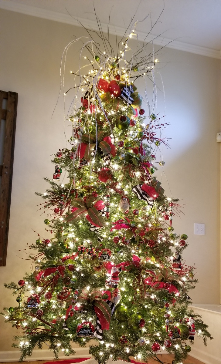 Step 5: Ornaments