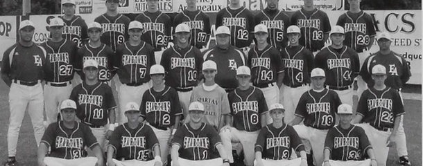 2009 Baseball Team.png