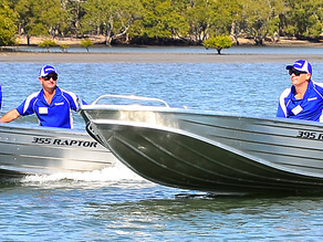 BOATING REVIEW: NEW SAVAGE RAPTORS