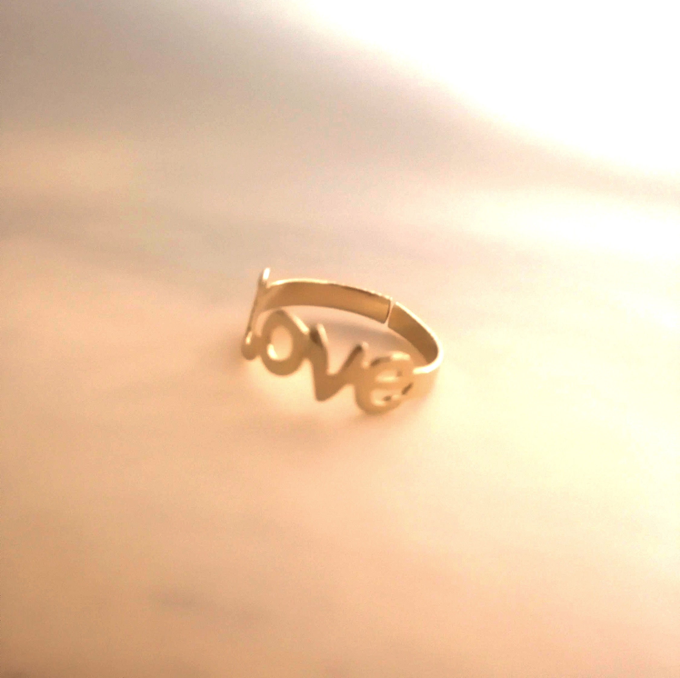 Anillo LOVE
