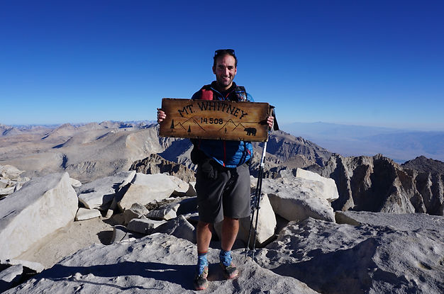 Rémi on top of Mount Whitney