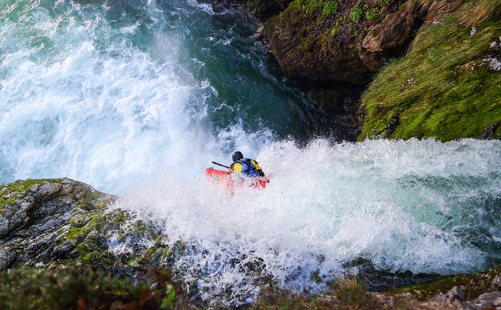 Winni Wanderer | Whitewater Kayaking – Futaleufú River, Chile